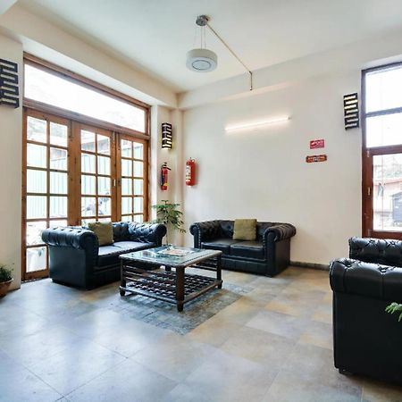 Aangan Regency Hotell Shimla Exteriör bild