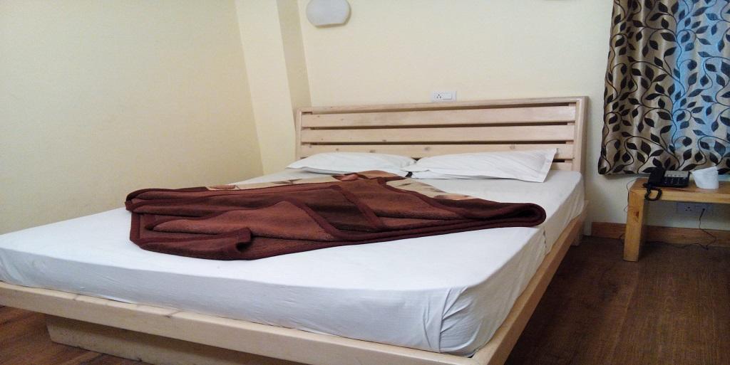Aangan Regency Hotell Shimla Exteriör bild